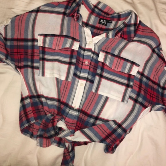 tie-front shirt - Picture 3 of 5